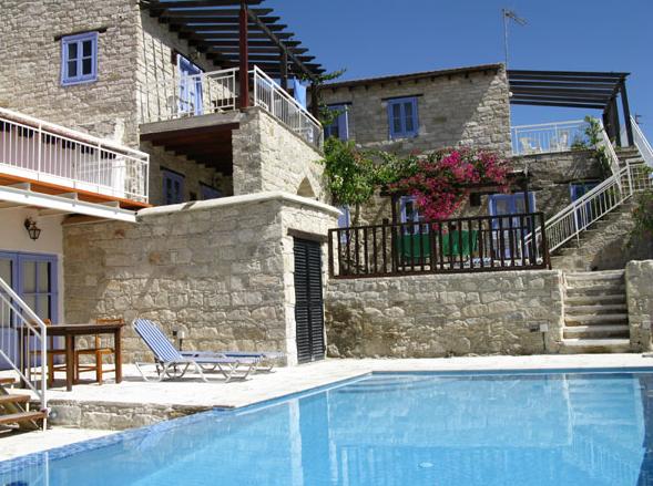 Luxusn� vila Tochni, Limassol - pron�jem auta zdarma
