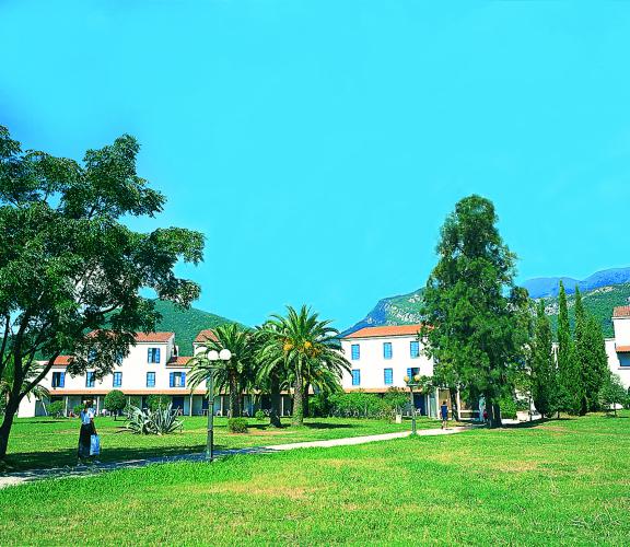 Foto - Budva - Hotel a apartmány Slovenska Plaza **+